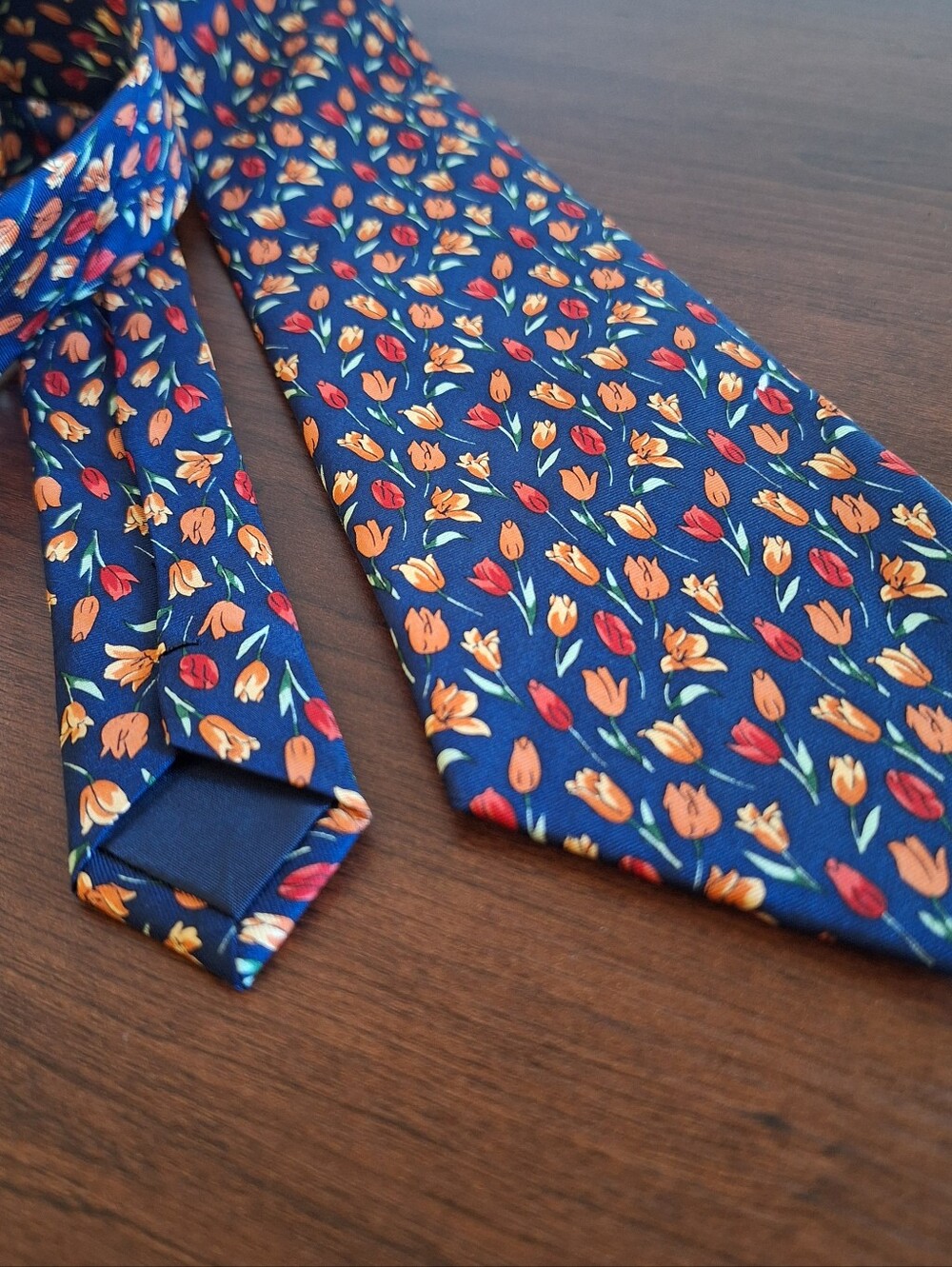 🌷 Vintage Kist Design Holland 100% Silk Tulip Tie 🌷 - Picture 4 of 4